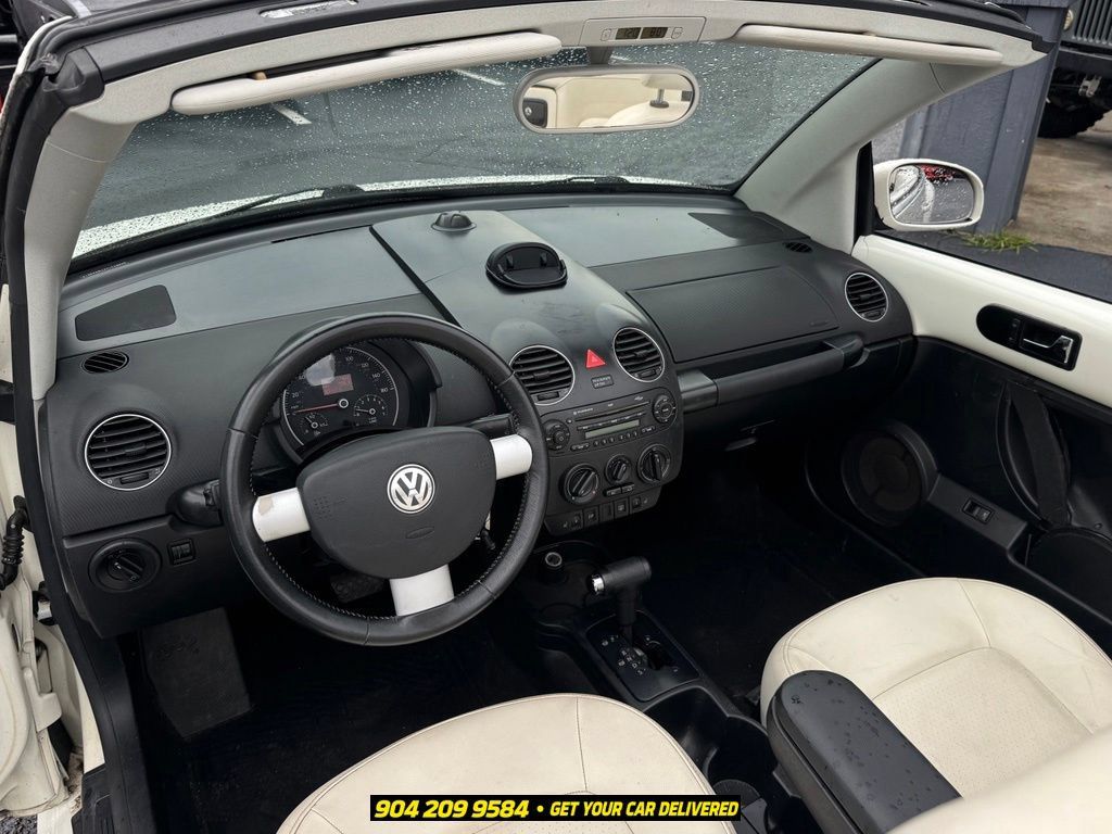 Used 2007 Volkswagen Beetle Triple White Edition FWD image 17