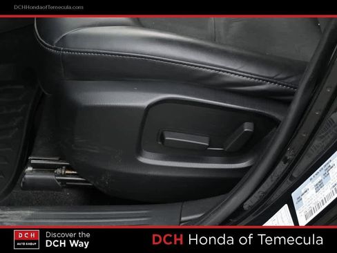 Used 2020 MAZDA CX-5 Touring image 16