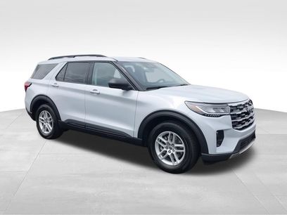 New 2026 Ford Explorer Active w/ Active Comfort Package