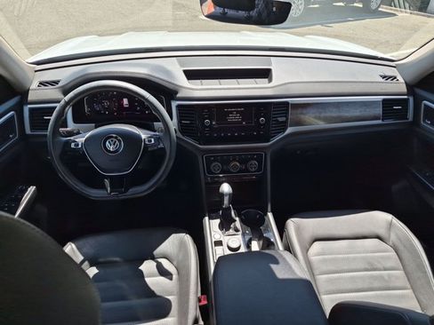 Used 2019 Volkswagen Atlas SEL Premium AWD/4WD image 17