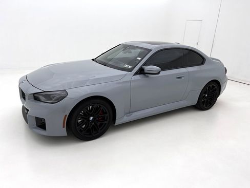 Used 2025 BMW M2 w/ Lighting Package image 5