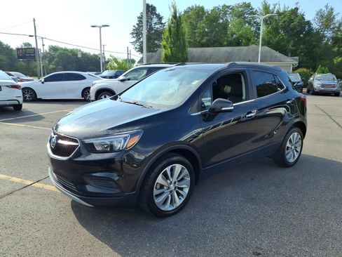 Used 2018 Buick Encore Preferred FWD image 3