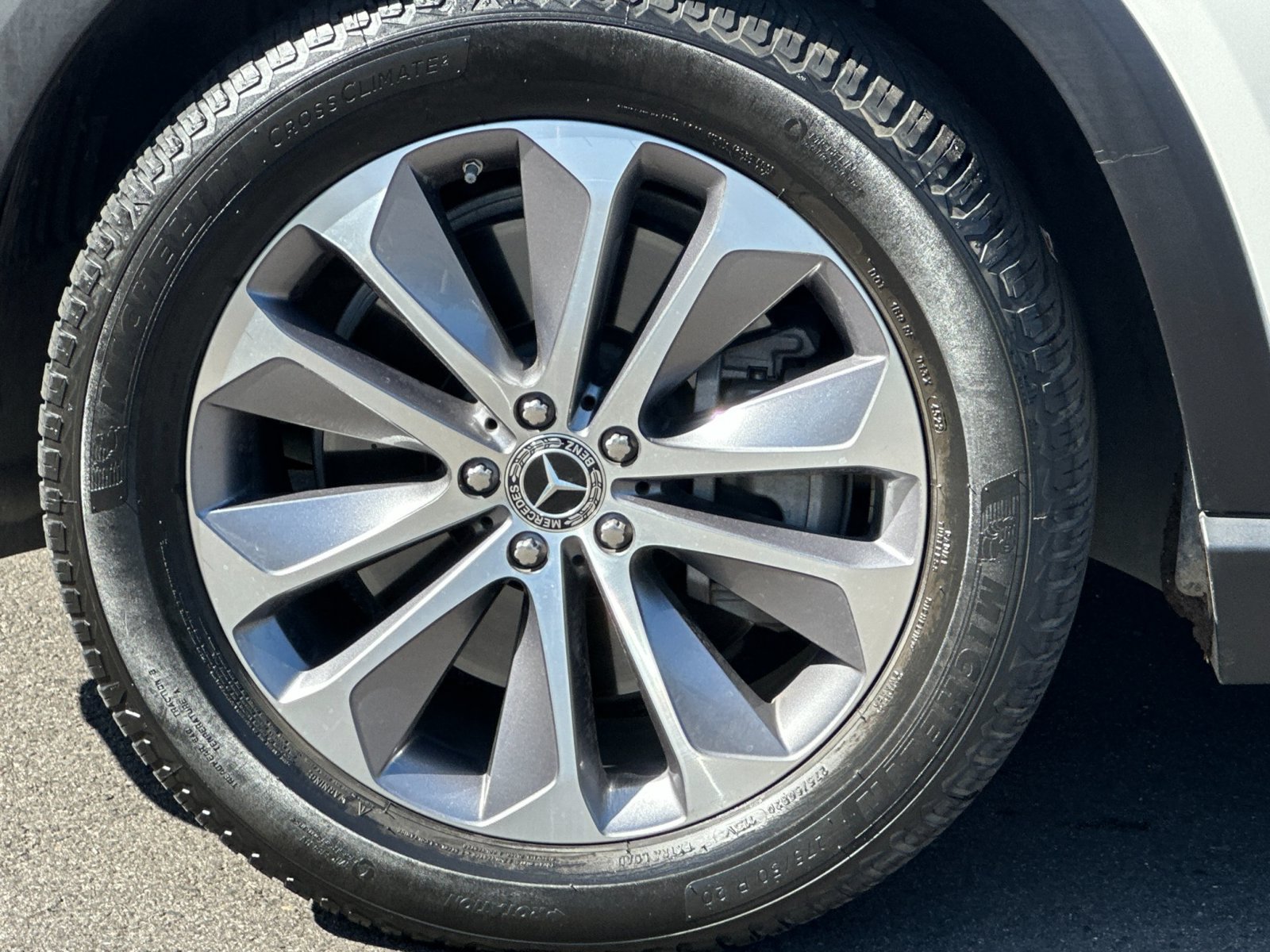 Certified 2021 Mercedes-Benz GLE 450 4MATIC image 34