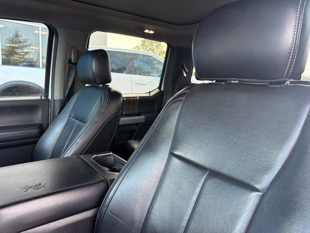 Used 2018 Ford F150 Lariat w/ Equipment Group 502A Luxury AWD/4WD image 17