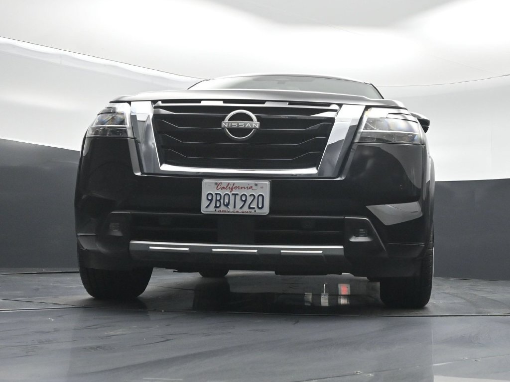 Used 2022 Nissan Pathfinder SL AWD/4WD image 49