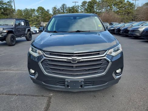 Used 2018 Chevrolet Traverse LT image 11