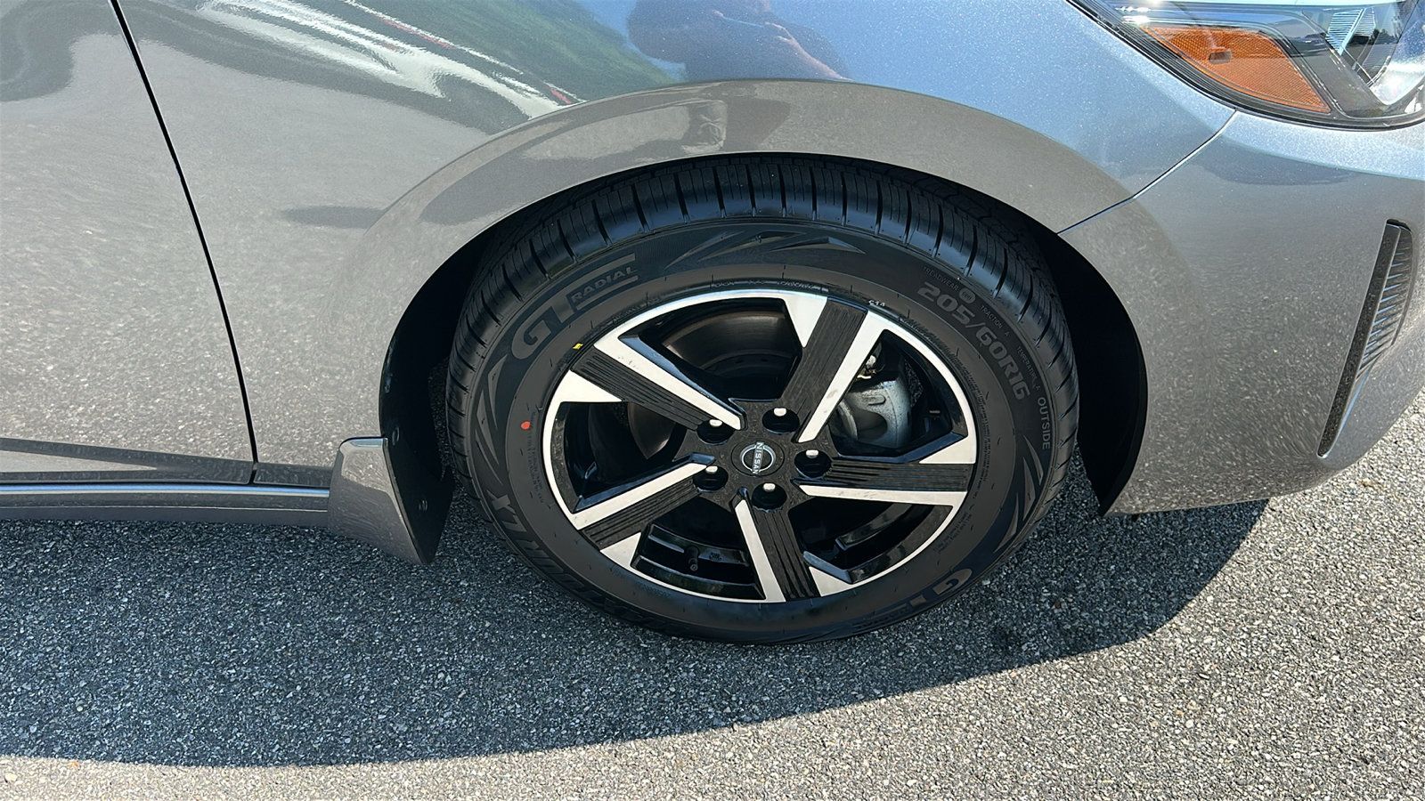 Certified 2024 Nissan Sentra SV FWD image 8