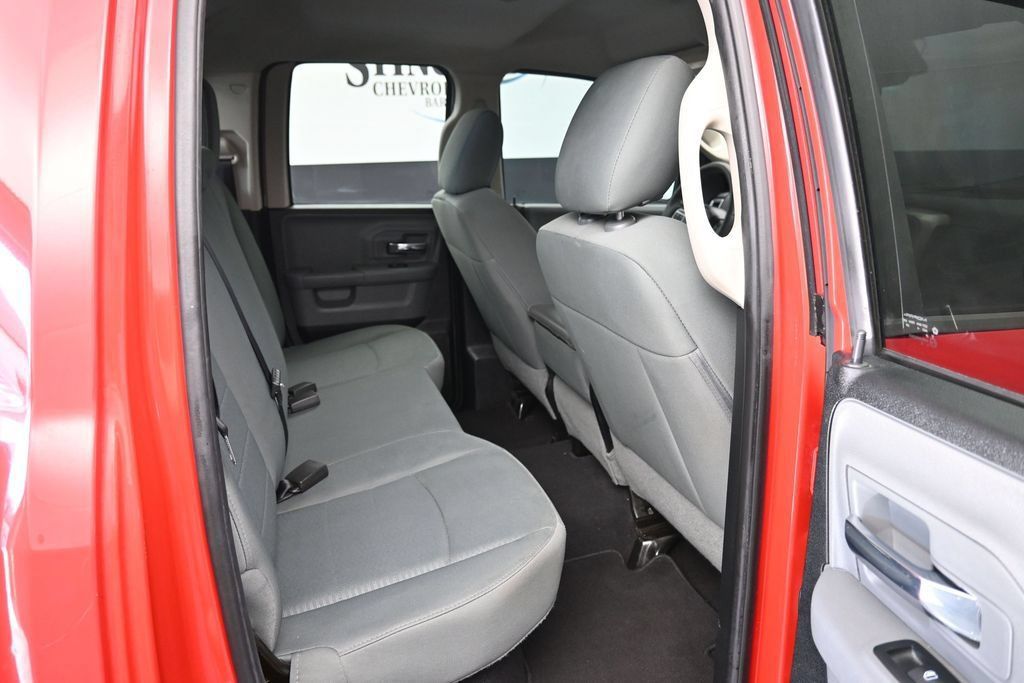 Used 2014 RAM 1500 Classic SLT RWD image 13