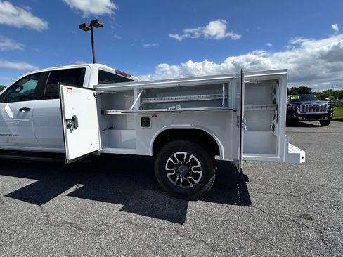 New 2026 GMC Sierra 3500 Pro w/ Convenience Package AWD/4WD image 37
