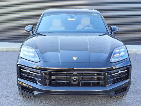 Used 2026 Porsche Cayenne image 10