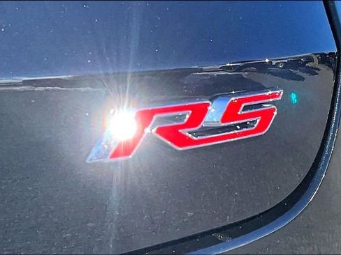 New 2026 Chevrolet Trax RS w/ Sunroof Package image 9