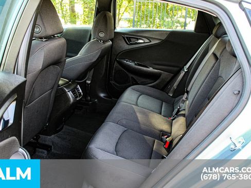 Used 2024 Chevrolet Malibu LT FWD image 17