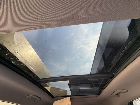 New 2026 Genesis GV70 2.5T Advanced image 16