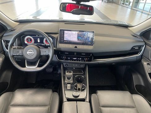 Certified 2024 Nissan Rogue SL AWD/4WD image 11