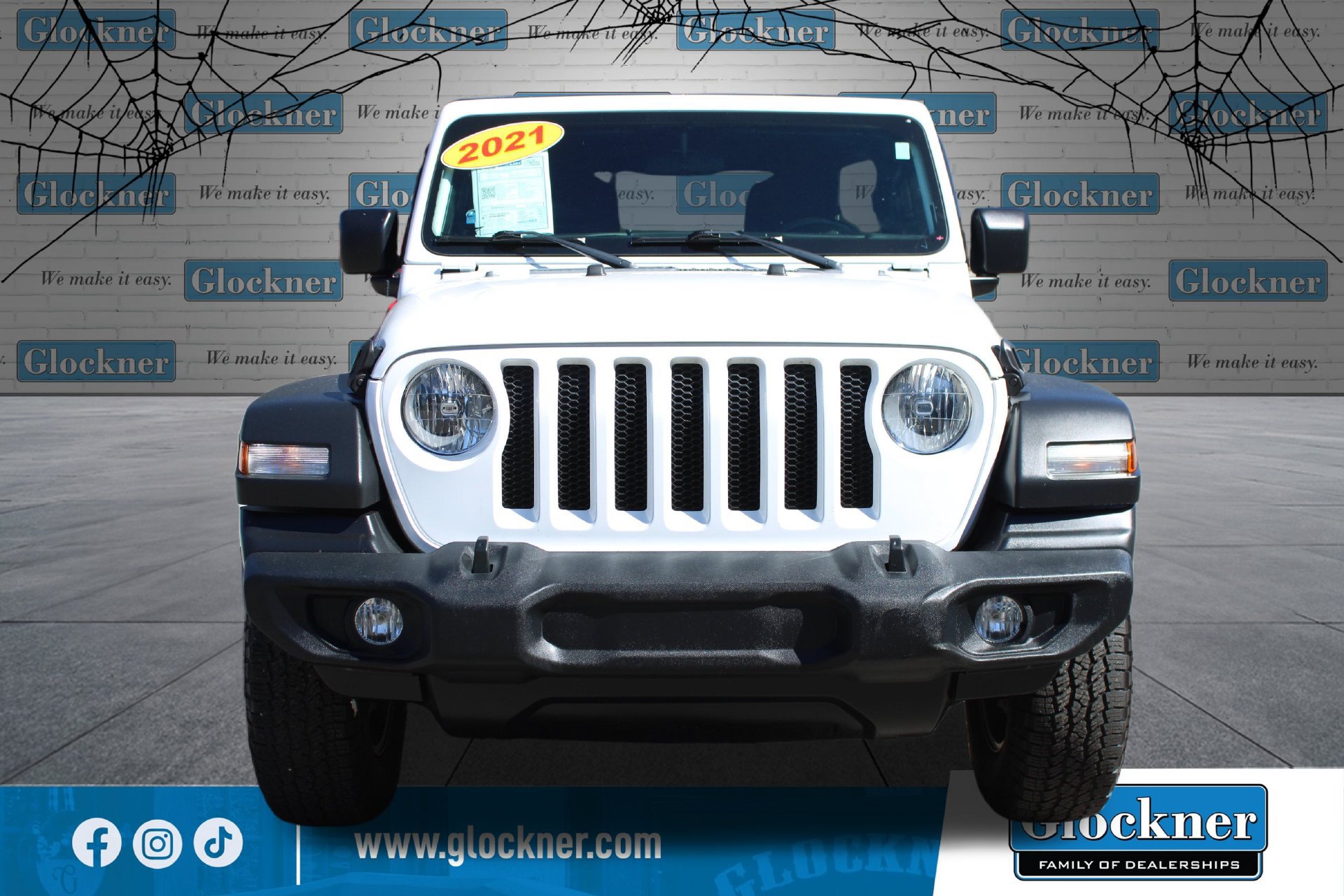 Used 2021 Jeep Wrangler Unlimited Sport AWD/4WD image 2