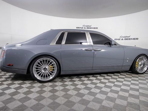 Used 2018 Rolls-Royce Phantom image 5