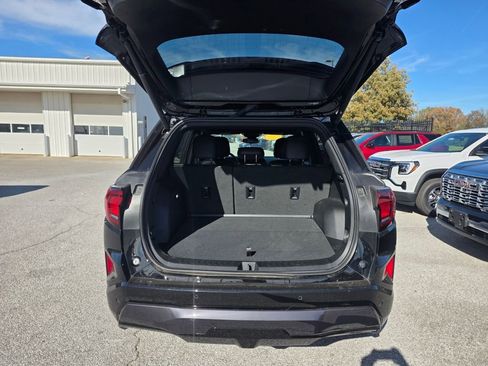 New 2026 GMC Terrain AT4 w/ Convenience Package III image 28
