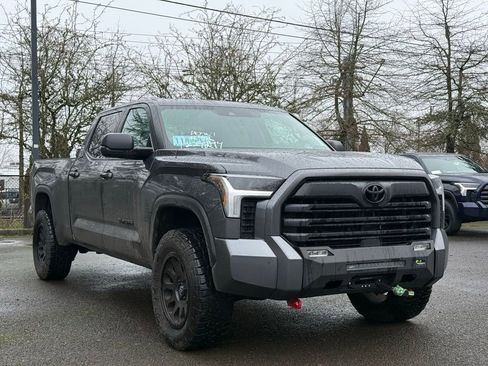 Used 2024 Toyota Tundra SR5 w/ SR5 Premium Package image 7