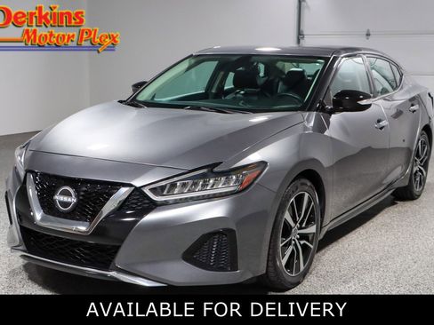 Used 2023 Nissan Maxima SV w/ Floor Mat Group image 1