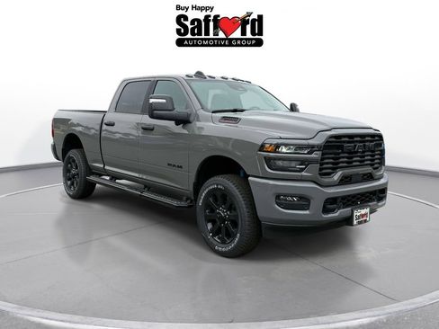 New 2026 RAM 2500 Big Horn AWD/4WD image 9