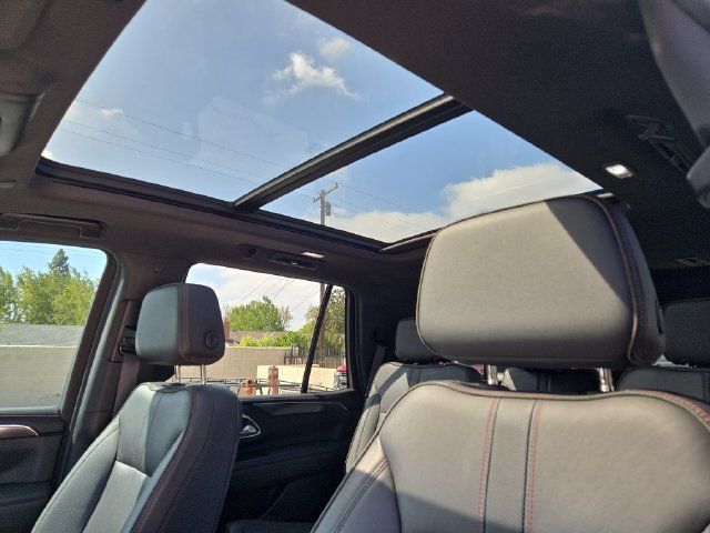 Used 2023 Chevrolet Tahoe RST w/ Luxury Package RWD image 5