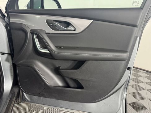 Used 2024 Chevrolet Blazer LT w/ Convenience Package FWD image 32