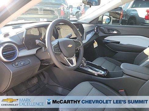 New 2026 Chevrolet Trax LT w/ LT Convenience Package image 16