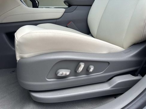 New 2026 Cadillac XT5 Premium Luxury w/ Driver Assist Package FWD image 20