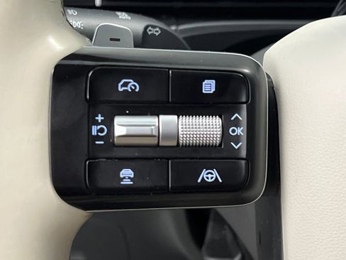 Used 2025 Hyundai Santa Fe SEL image 47