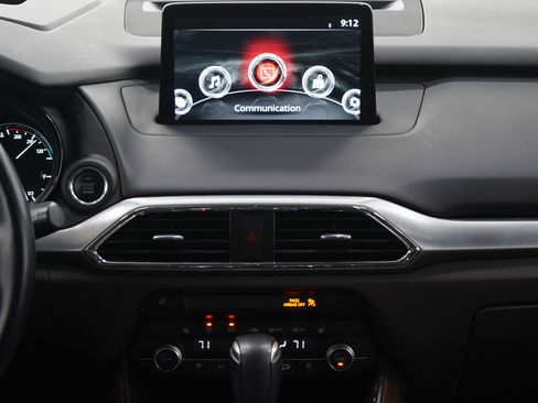 Used 2020 MAZDA CX-9 Signature image 17