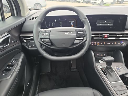 New 2026 Kia Sportage SX FWD image 14