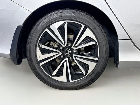 Used 2016 Honda Civic EX-L image 33