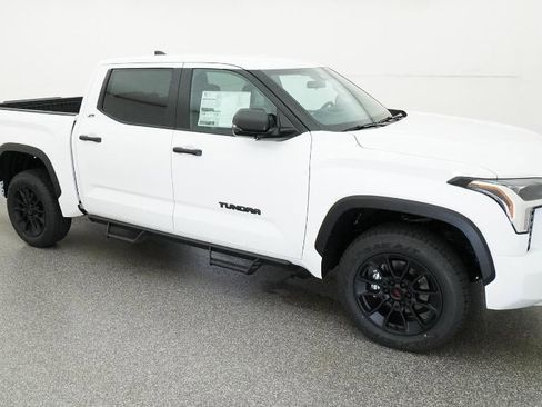 New 2026 Toyota Tundra SR5 AWD/4WD image 12