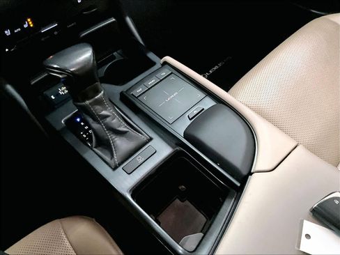 Used 2020 Lexus ES 350 w/ Premium Package image 34