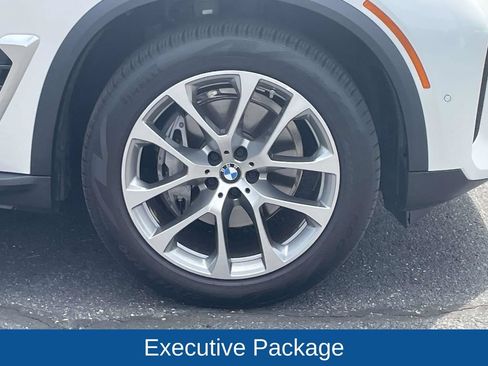 Used 2024 BMW X5 sDrive40i w/ Executive Package RWD image 10