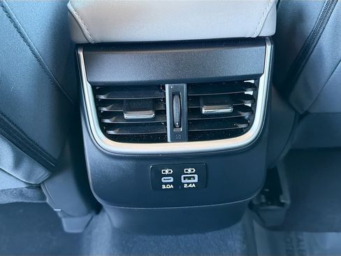 Used 2025 Subaru Outback Premium w/ Popular Package #1A AWD/4WD image 20