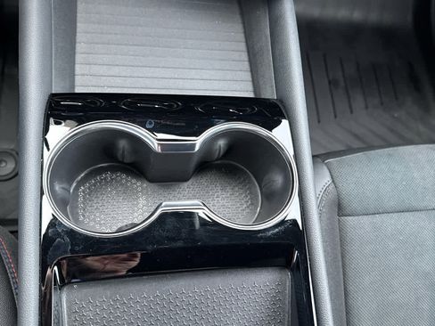 Used 2024 Chevrolet Blazer EV RS image 24