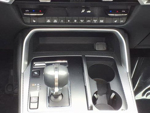 Used 2024 MAZDA CX-90 Plug-In Hybrid w/ Premium Pkg image 12