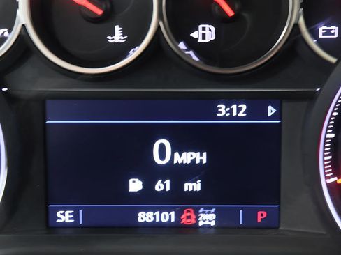 Used 2019 Chevrolet Silverado 1500 LT w/ True North Edition image 16