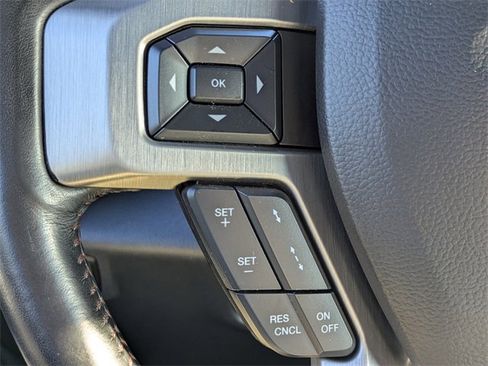 Certified 2022 Ford F350 Platinum w/ FX4 Off-Road Package image 26