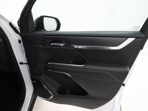 Certified 2025 GMC Acadia Elevation image 19