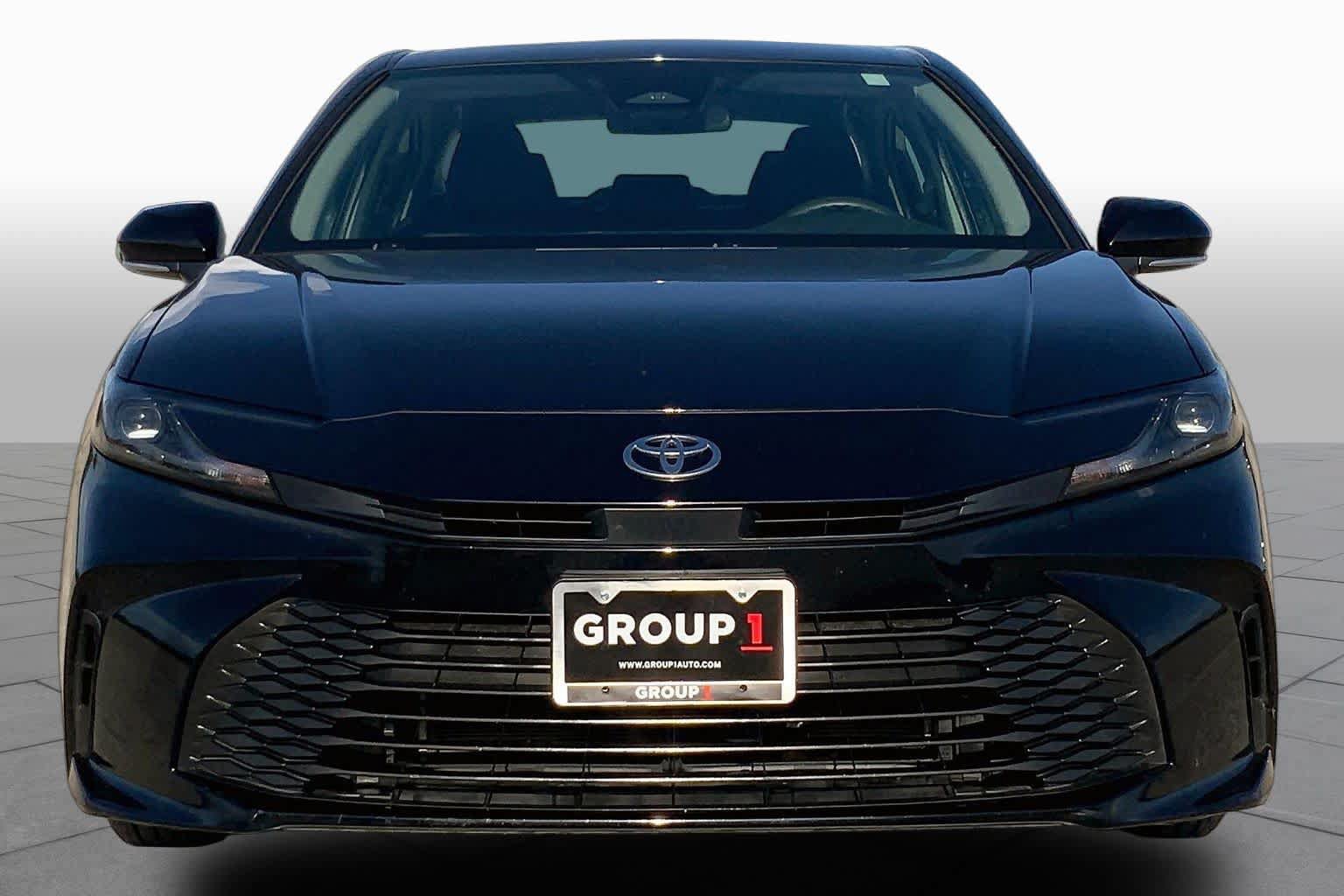 Certified 2025 Toyota Camry LE FWD image 4