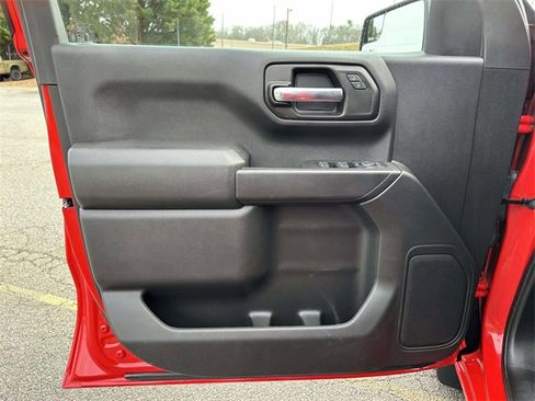 Used 2024 Chevrolet Silverado 1500 Custom image 17