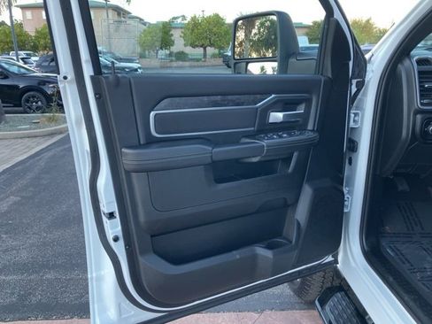 Used 2024 RAM 2500 Big Horn w/ Night Edition image 11