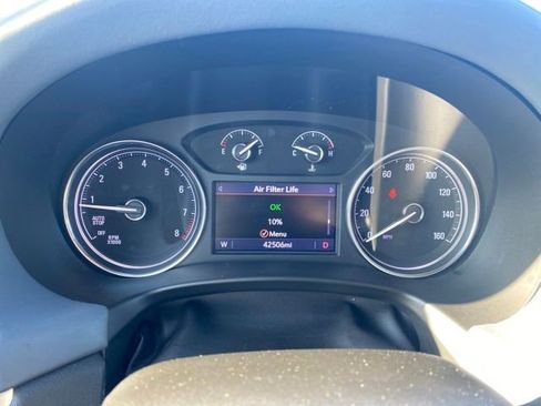 Certified 2022 Buick Enclave Essence w/ Trailering Package, 5000 lbs. image 9