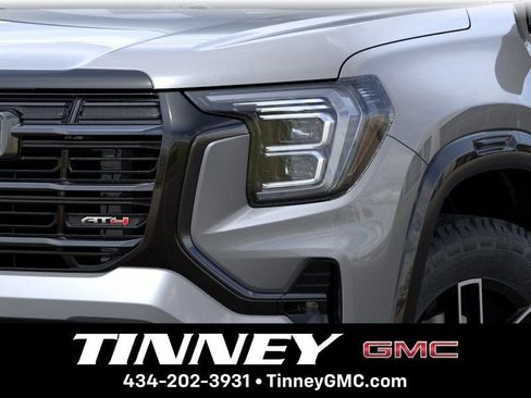 New 2026 GMC Terrain AT4 w/ Technology Package II AWD/4WD image 10