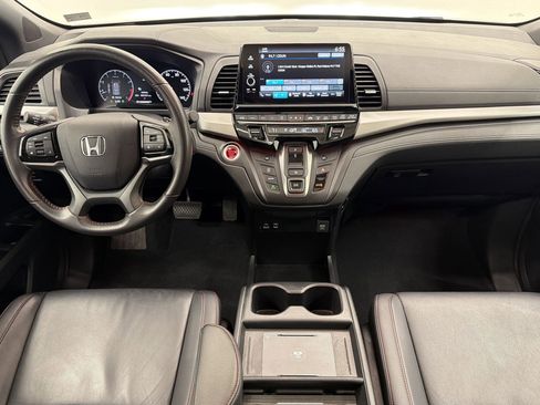 Used 2025 Honda Odyssey Sport-L image 13