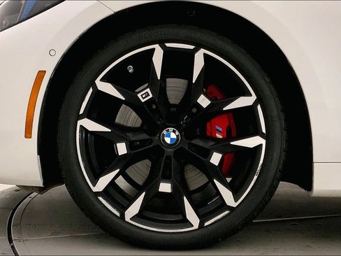 Used 2025 BMW 440i xDrive Convertible w/ Premium Package AWD/4WD image 8