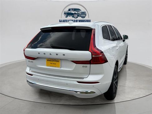 Used 2023 Volvo XC60 B5 Ultimate w/ Protection Package Premier image 5