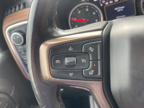 Used 2022 Chevrolet Silverado 3500 High Country w/ Safety Package II image 19